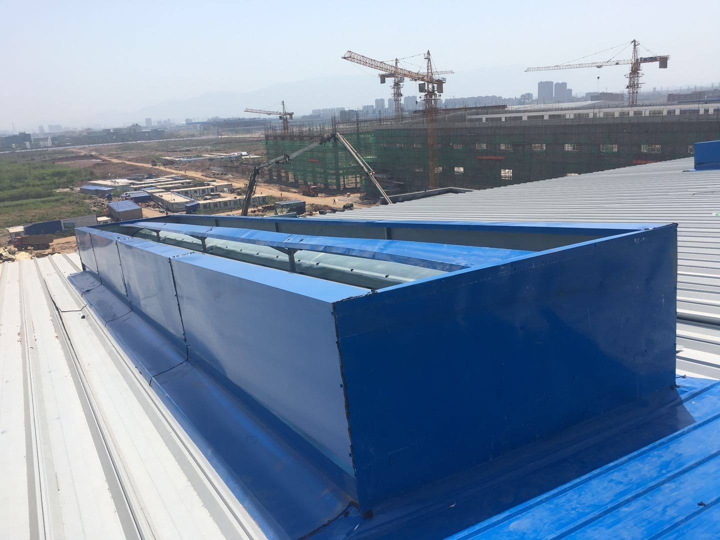 薄型啟閉式通風氣樓